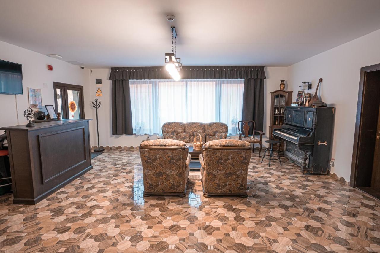 Casa Danei Hotell Braşov Eksteriør bilde